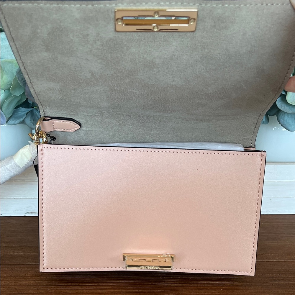 NWT ZAC Zac Posen Earthette Blush Pink Clutch - Picture 6 of 11